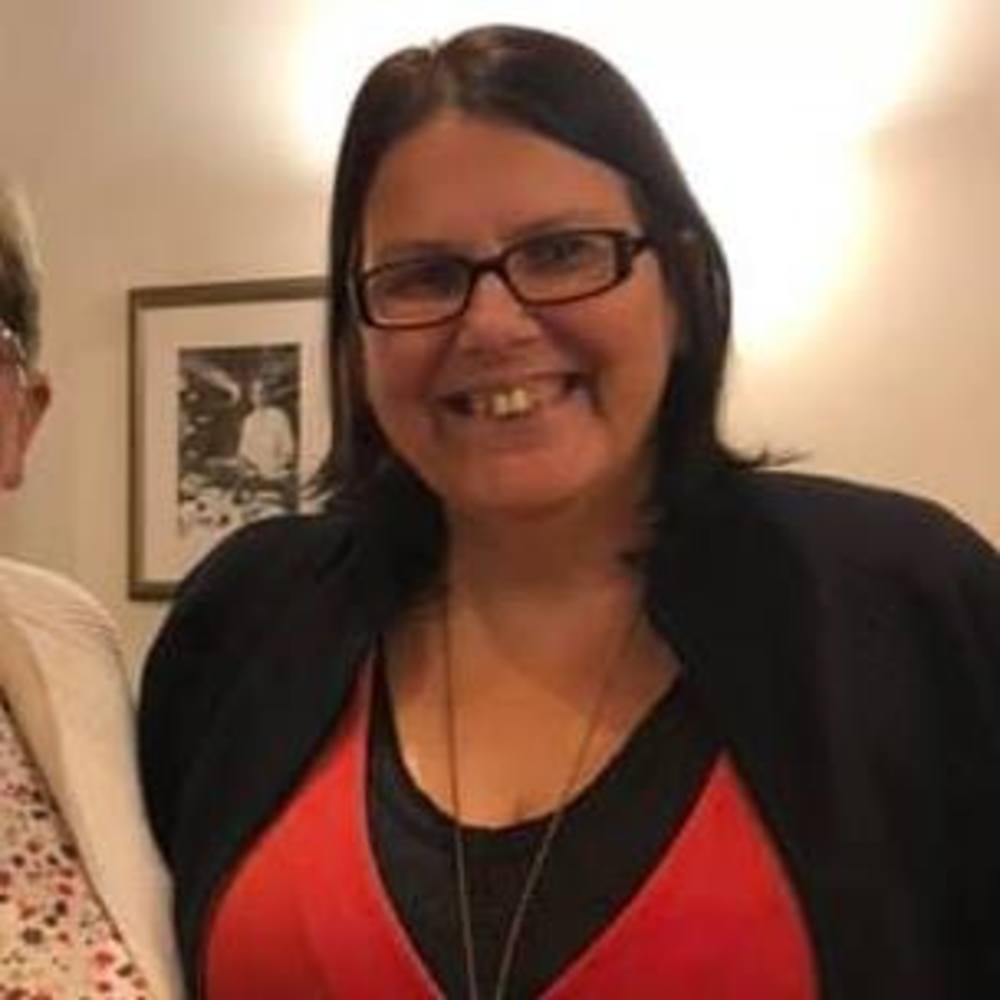 Meet your Posher, Suzanne